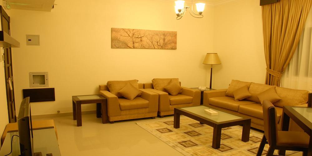 Al Hayat Hotel Suites Шарджа Экстерьер фото