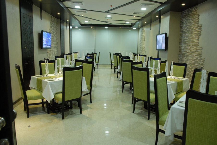Al Hayat Hotel Suites Шарджа Ресторан фото