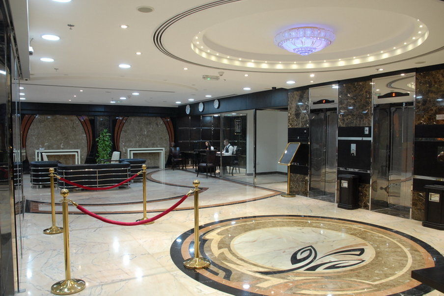 Al Hayat Hotel Suites Шарджа Интерьер фото
